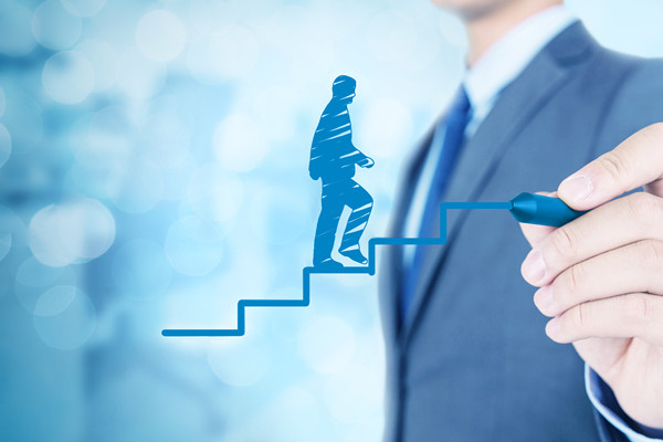 人才激勵與留任策略，構建企業(yè)人才生態(tài)與核心競爭力