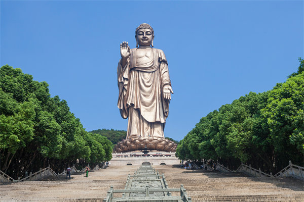 無錫戰略咨詢公司如何幫企業突破增長瓶頸，實現逆勢突圍？