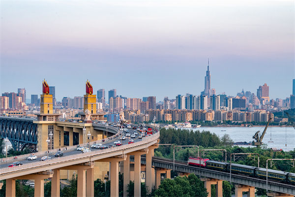 年度目標(biāo)總落空，南京年度經(jīng)營(yíng)計(jì)劃咨詢公司如何精準(zhǔn)規(guī)劃增長(zhǎng)路線？