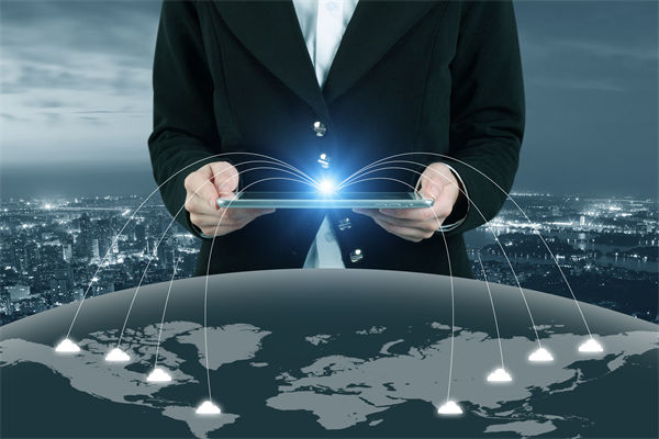 技術(shù)與業(yè)務(wù)割裂，數(shù)字化轉(zhuǎn)型如何精準匹配戰(zhàn)略需求？