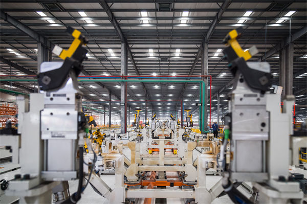 上海無(wú)人駕駛出租車(chē)正式運(yùn)營(yíng)，精益生產(chǎn)有何啟示？