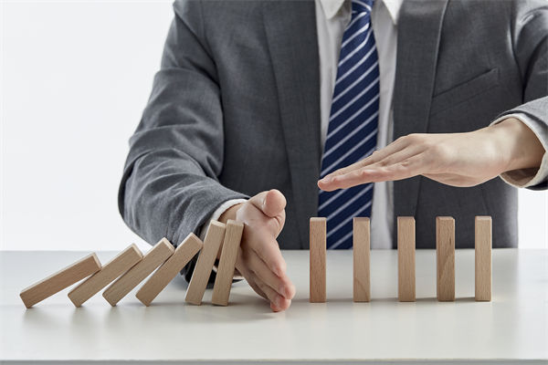 企業為保預算平衡砍項目，錯失發展機遇，值得嗎？