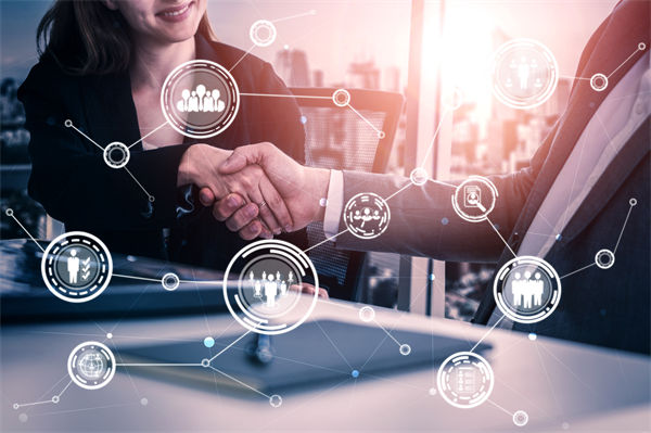 高鐵無座票與二等座同價引熱議，人力資源怎么看？