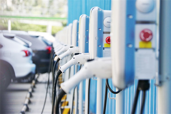 每5輛電動汽車就有2個充電樁，精益生產管理怎么看？
