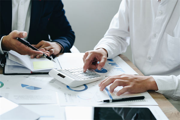 暑期檔電影票房破115億，預算管理咨詢怎么看？